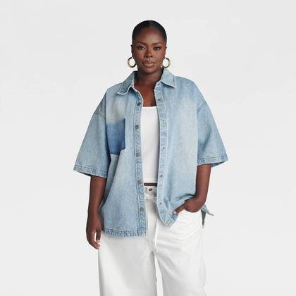 KBB by KAHLANA Women's Short Sleeve 'The Boxy Denim Shirt' - Light Wash 2X