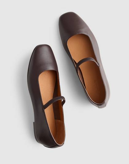 The Greta Mary Jane Flat in SoSoft Leather