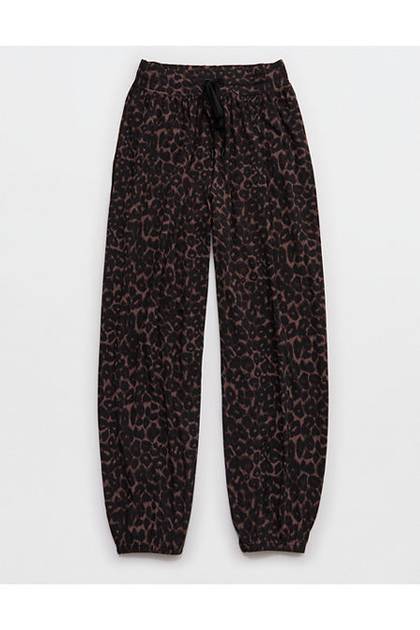 OFFLINE By Aerie Real Me Baggy Jogger Relic