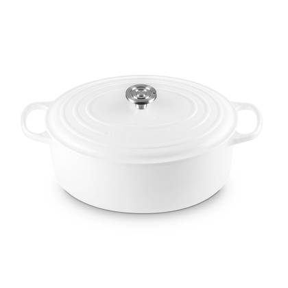 Le Creuset Signature Oval Dutch Oven, 9.5 qt.