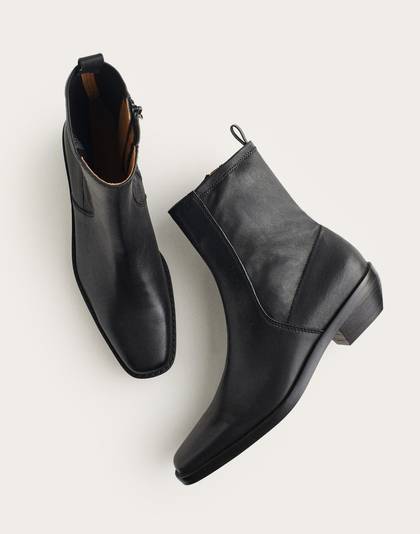 The Idris Ankle Boot in Leather