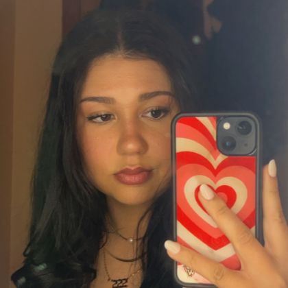 The Hollister Style Hub: Jasmine | The Hollister Style Hub